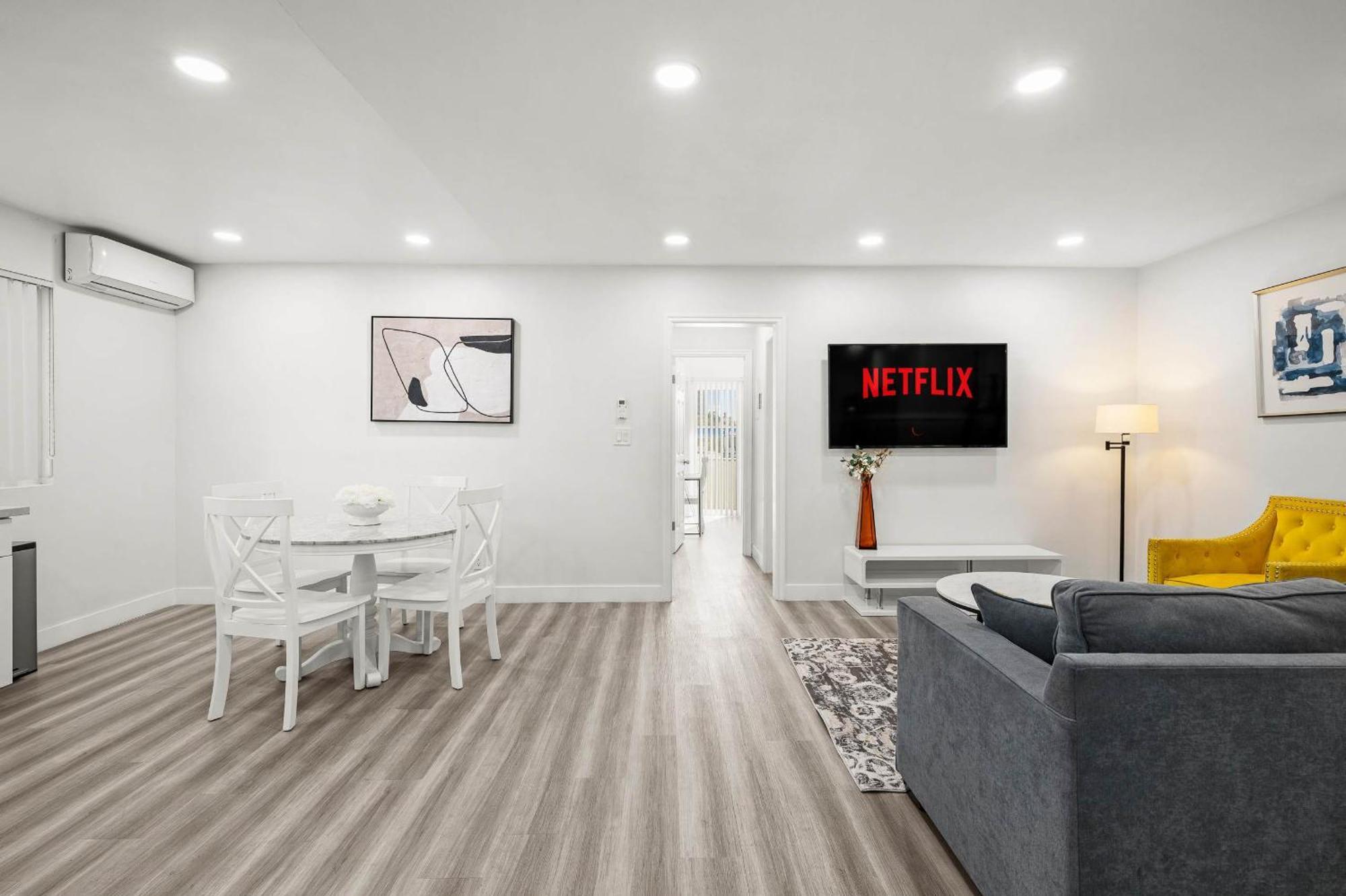 New Renovated 2B2B Apt Self Checkin Free Parking 1 Pasadena Exterior photo